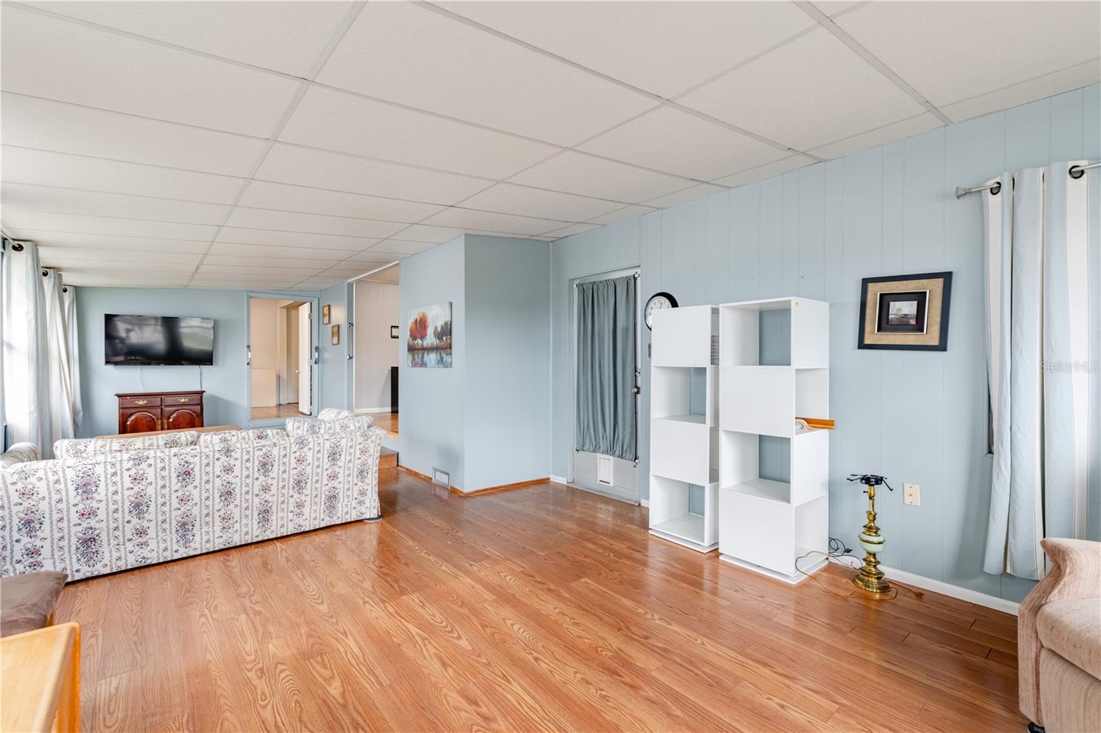 TAVARES LAKE FRANCES ESTATES - Residential