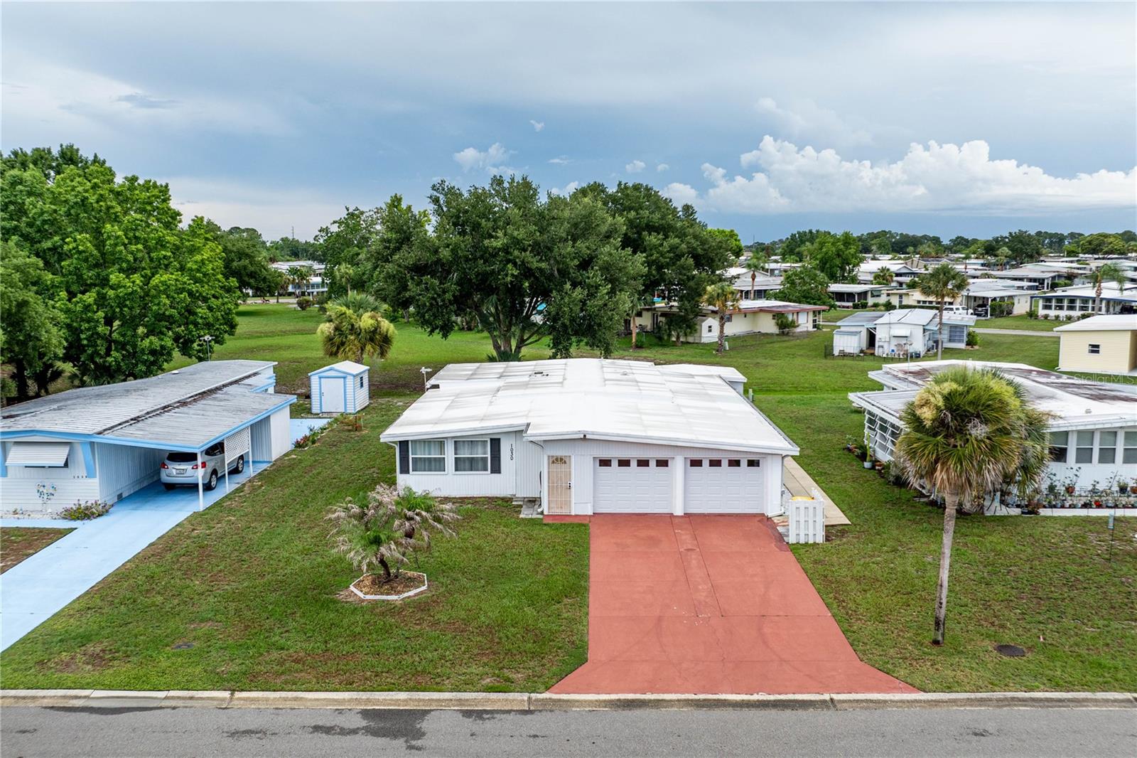 TAVARES LAKE FRANCES ESTATES - Residential