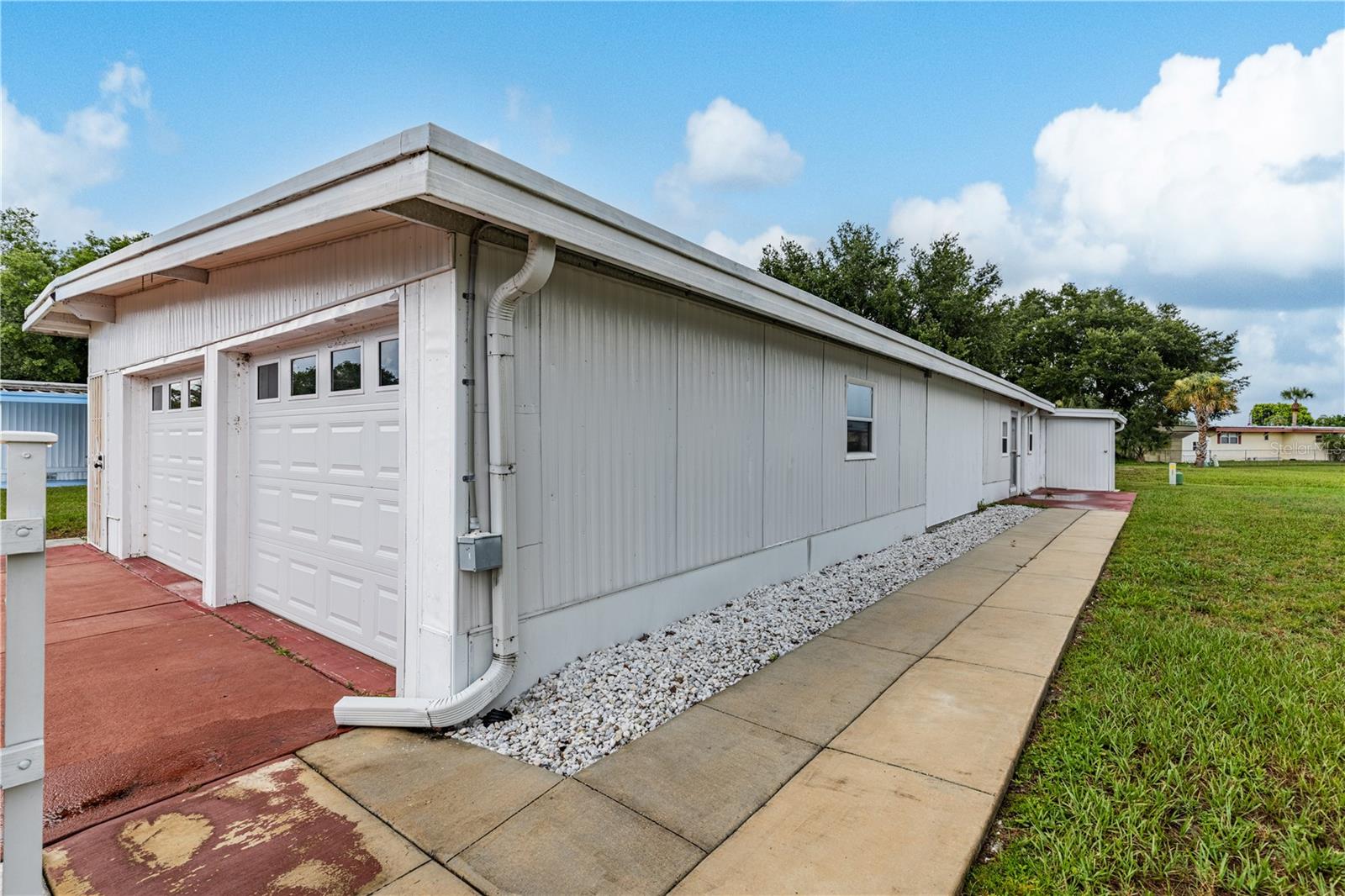 TAVARES LAKE FRANCES ESTATES - Residential