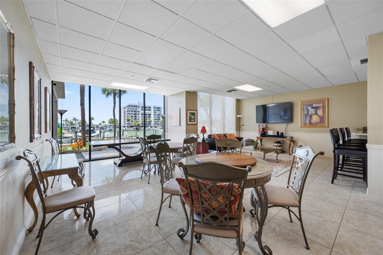 ISLE OF SAND KEY 1 CONDO - Residential