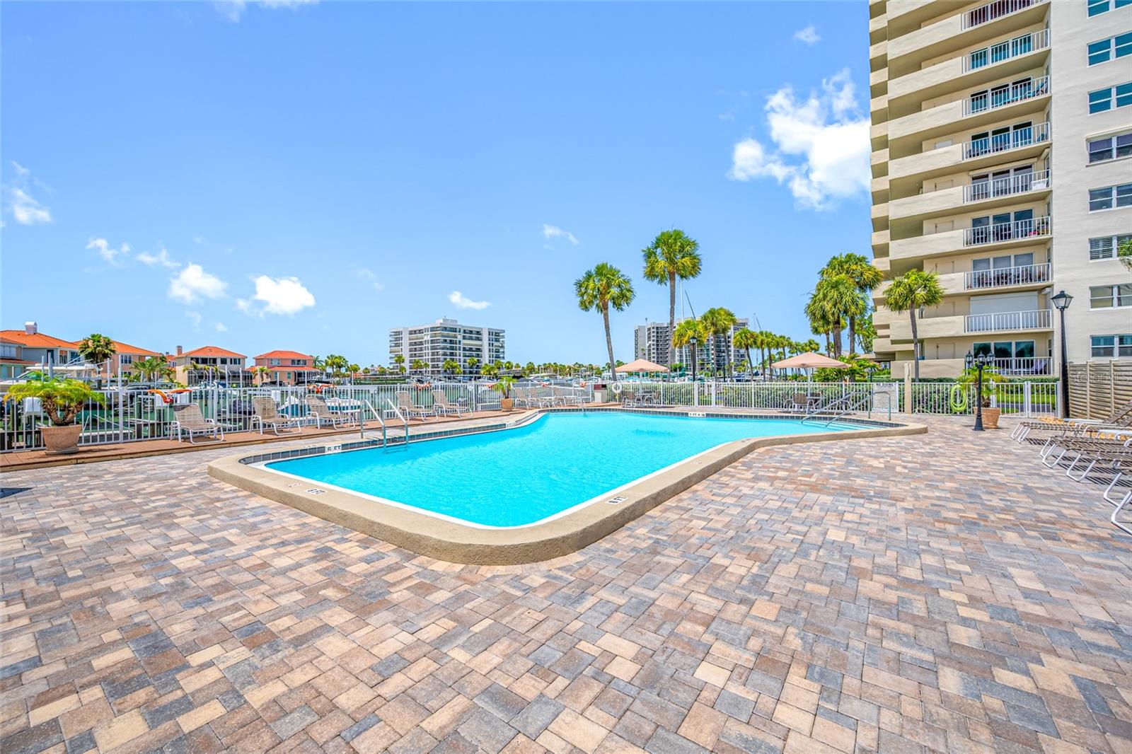 ISLE OF SAND KEY 1 CONDO - Residential