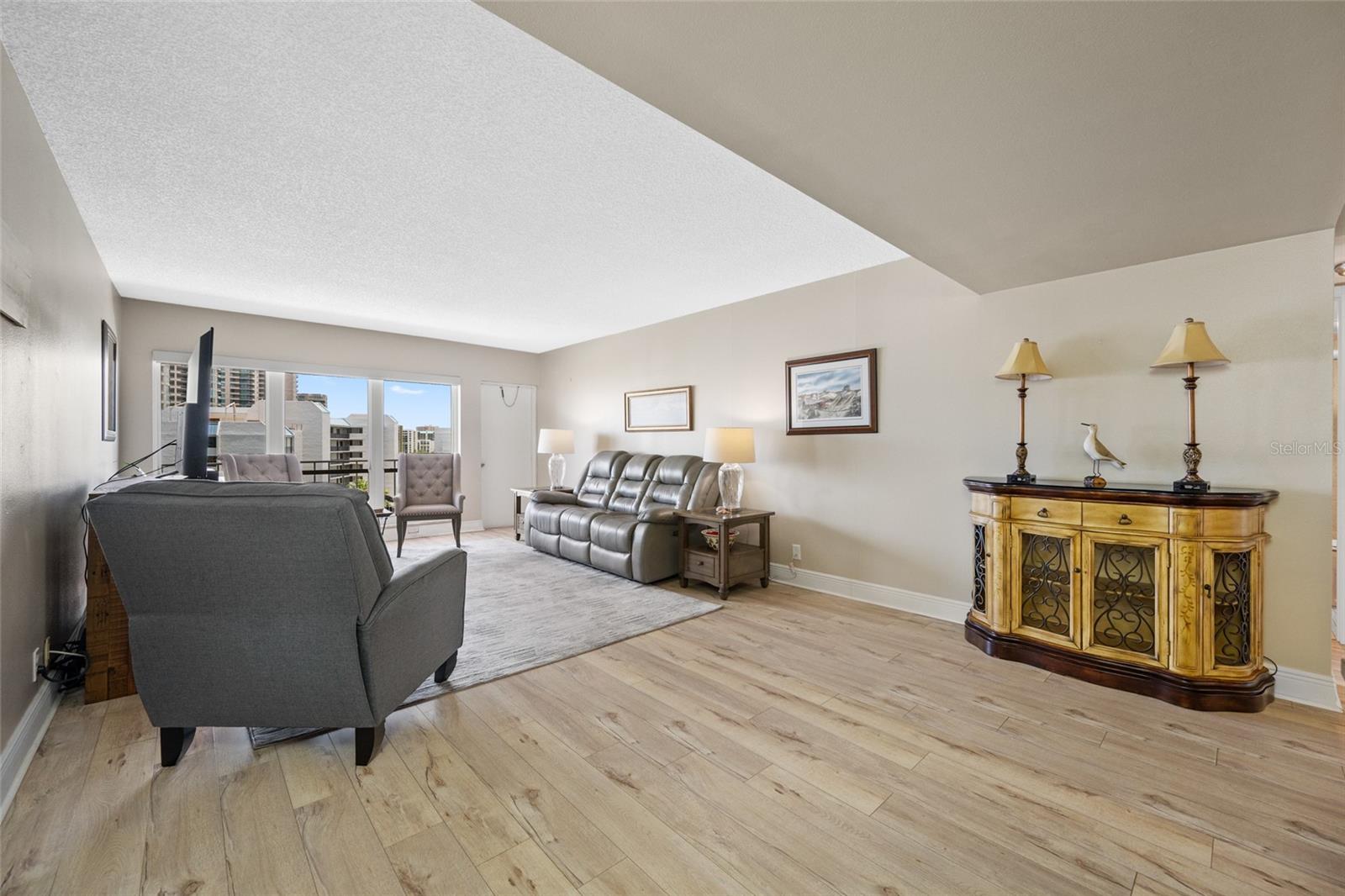 ISLE OF SAND KEY 1 CONDO - Residential