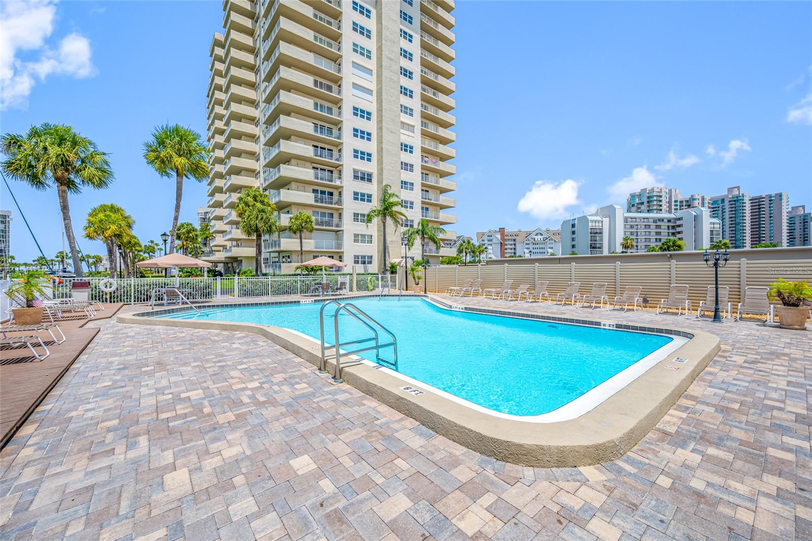 ISLE OF SAND KEY 1 CONDO - Residential