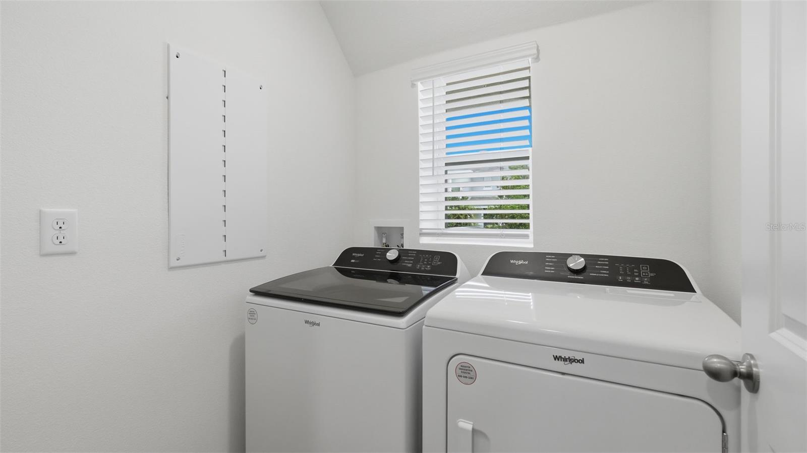 TWO RIVERS PRCL A2 PH A - Residential