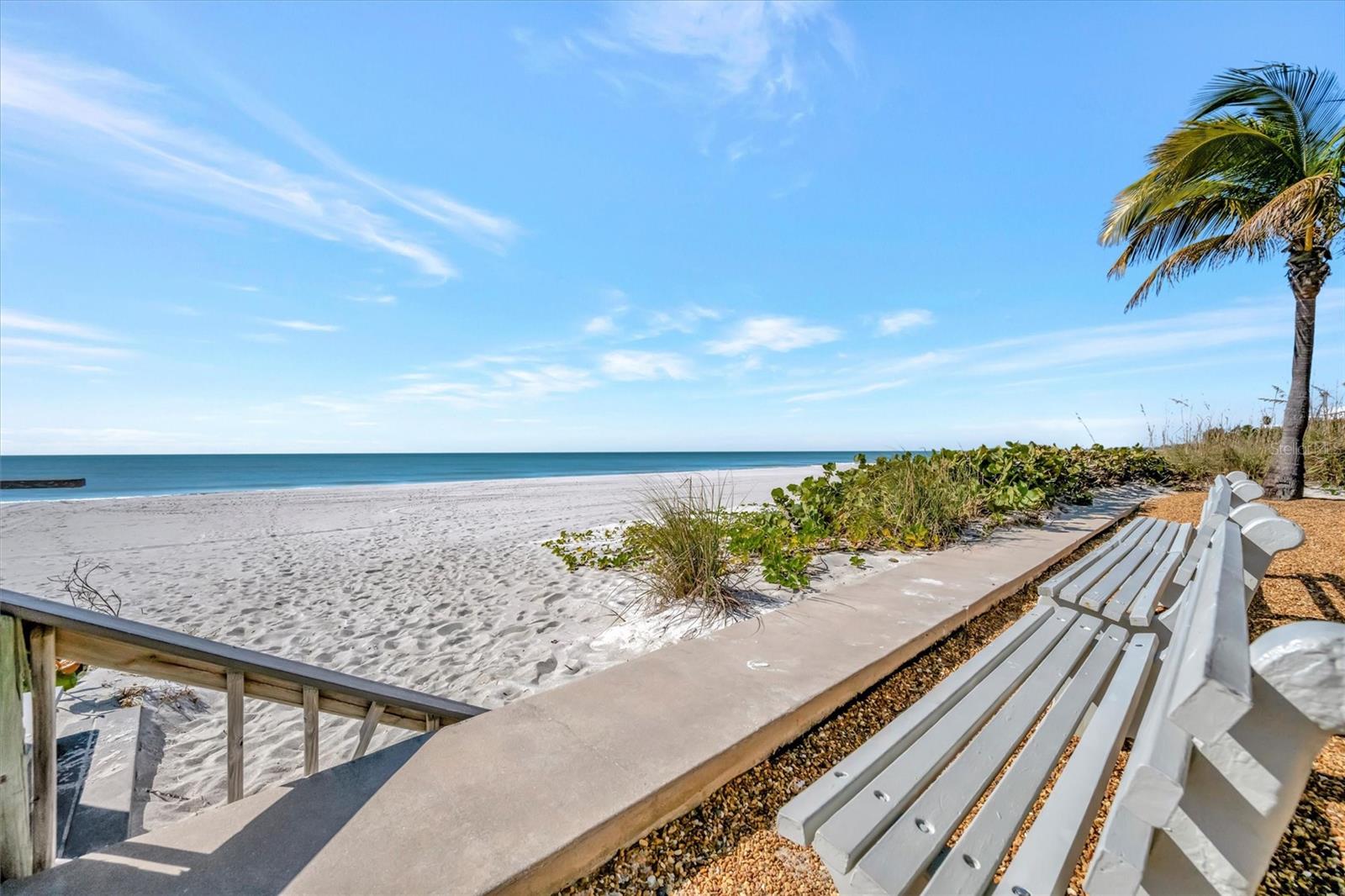 LONGBOAT HARBOUR - Residential