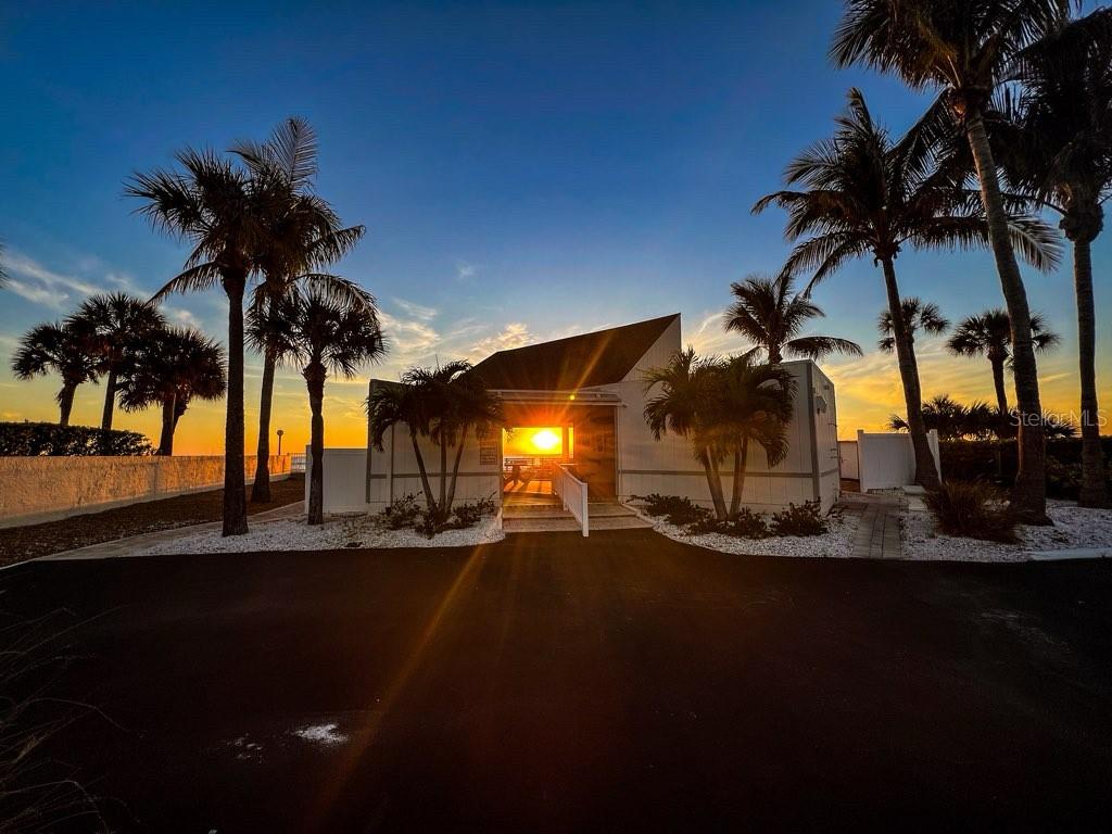 LONGBOAT HARBOUR - Residential