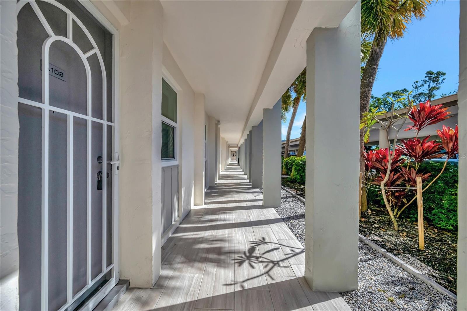 LONGBOAT HARBOUR - Residential