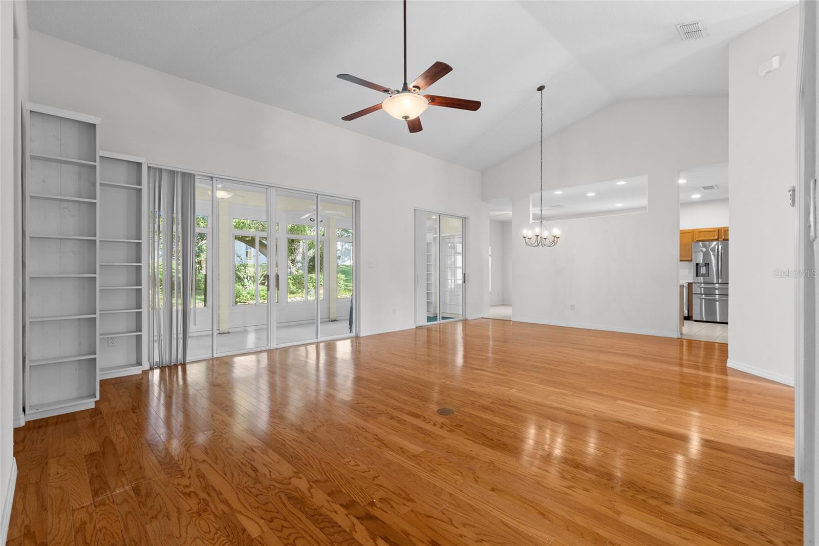 PLANTATION/LEESBURG LAUREL VLY - Residential