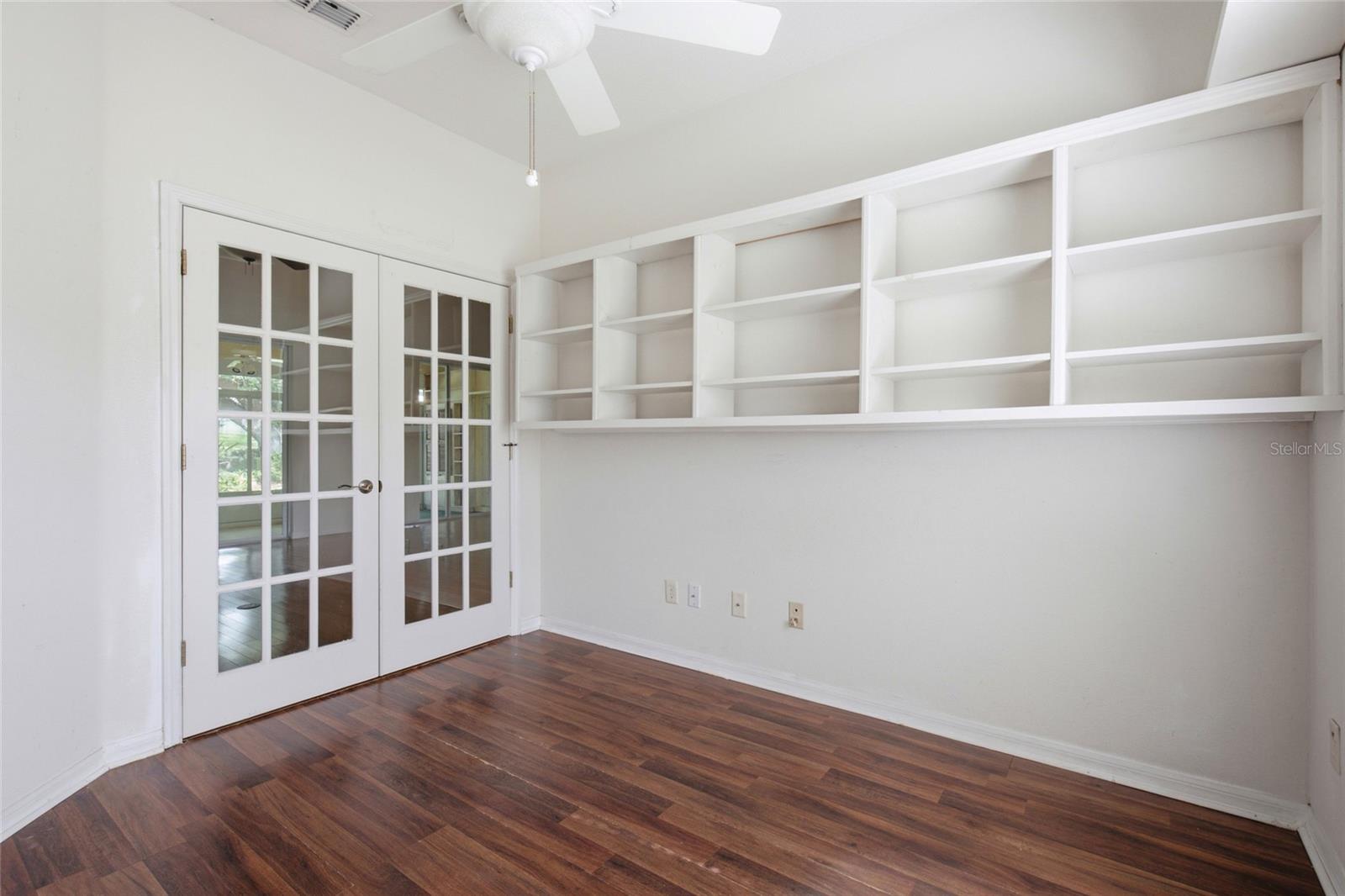 PLANTATION/LEESBURG LAUREL VLY - Residential