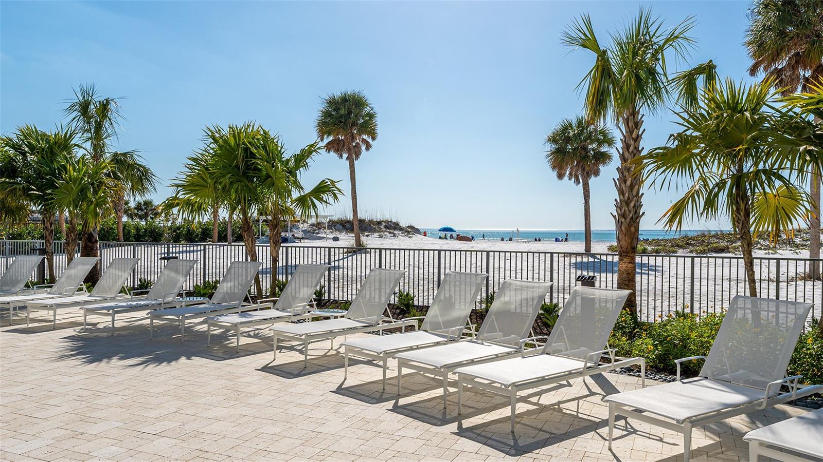 TEN35 SEASIDE - Residential