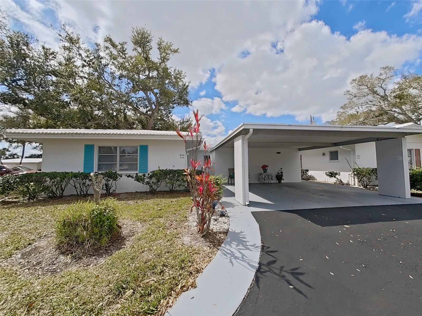 STRATHMORE VILLA SEC 04 - Residential