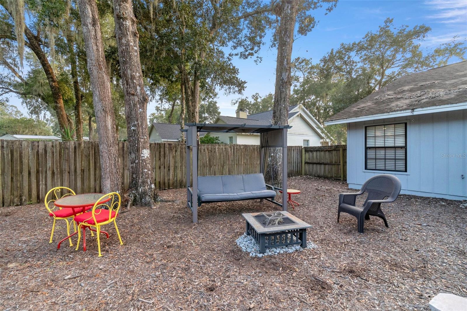 REGAL WOODS - Residential
