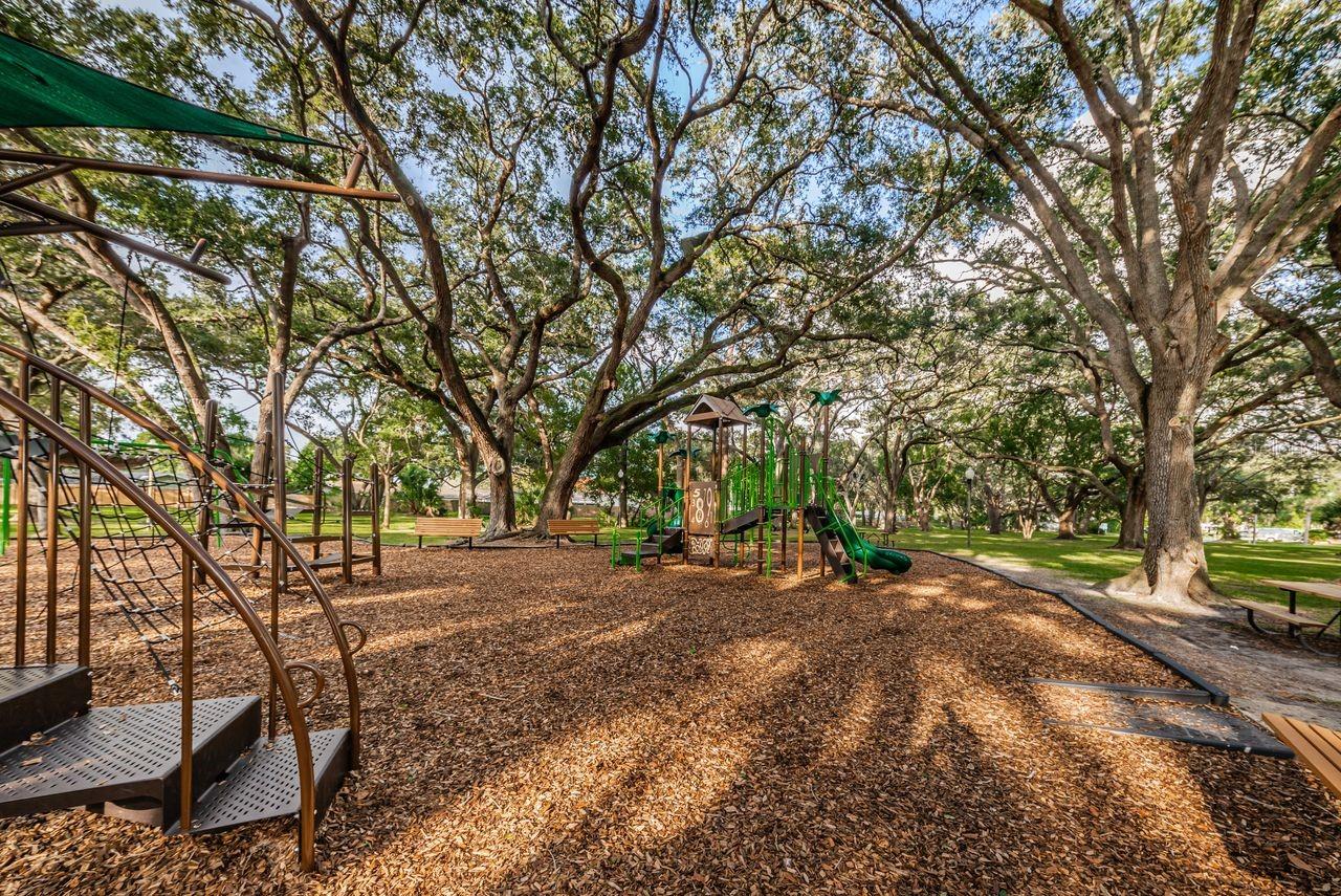 AMBERLEA UNIT 2 - Residential
