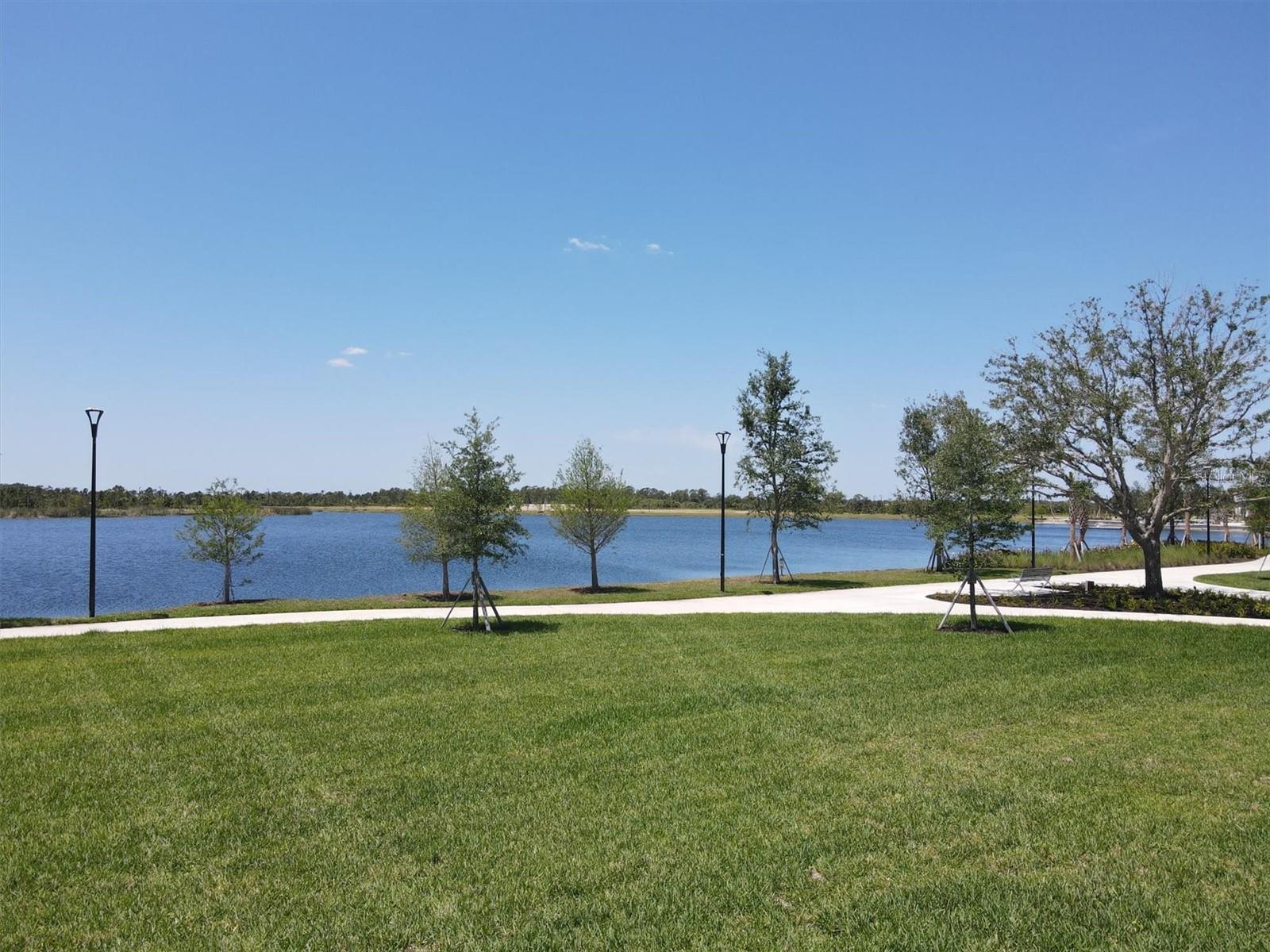 WELLEN PARK GOLF AND COUNTRY CLUB - Residential