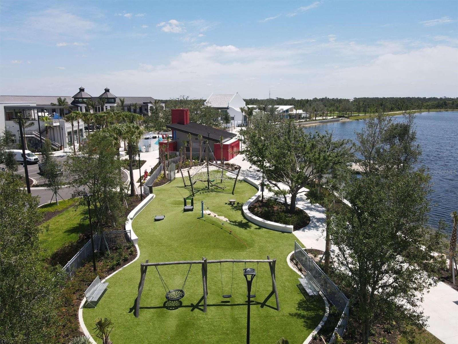 WELLEN PARK GOLF AND COUNTRY CLUB - Residential