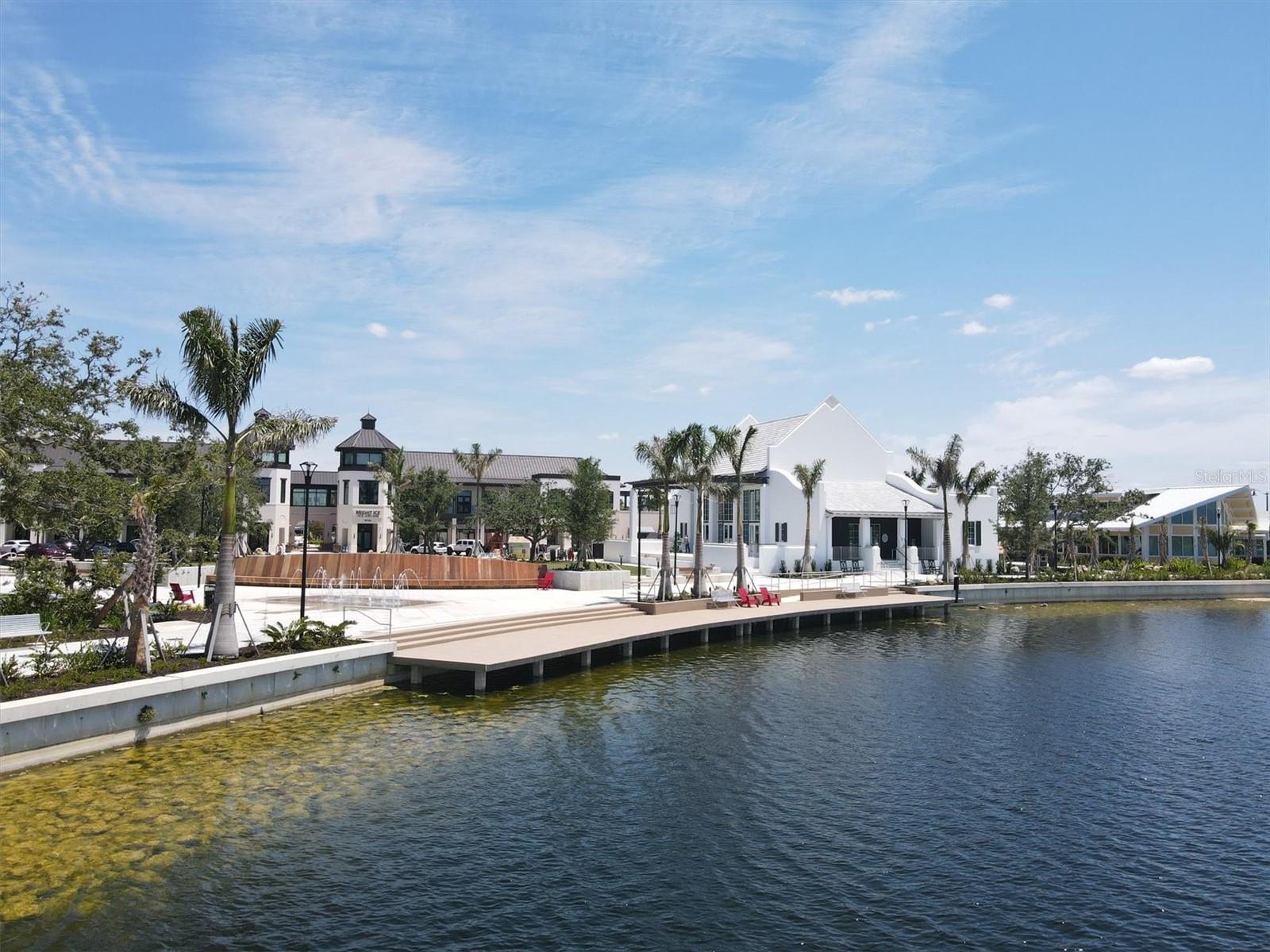 WELLEN PARK GOLF AND COUNTRY CLUB - Residential