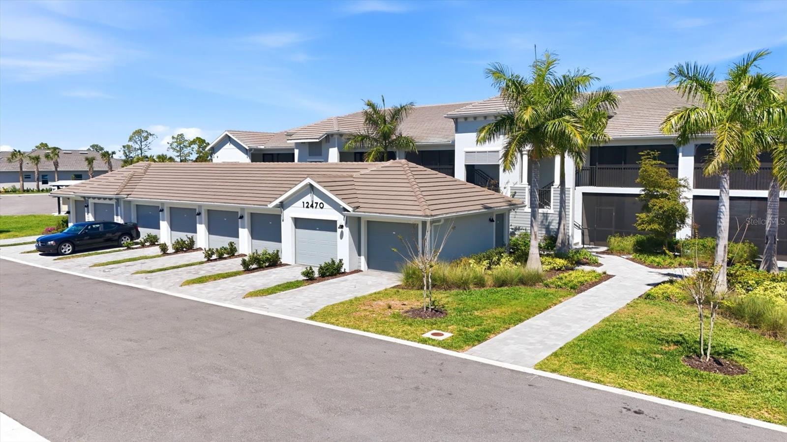 WELLEN PARK GOLF AND COUNTRY CLUB - Residential