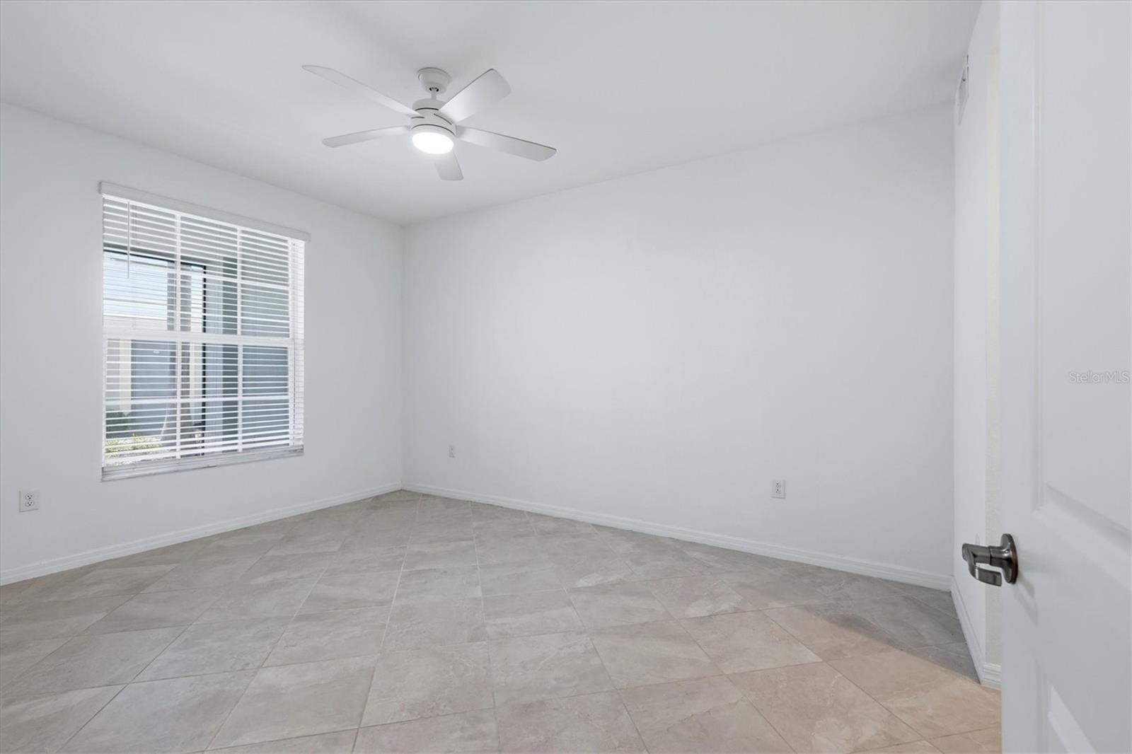 WELLEN PARK GOLF AND COUNTRY CLUB - Residential