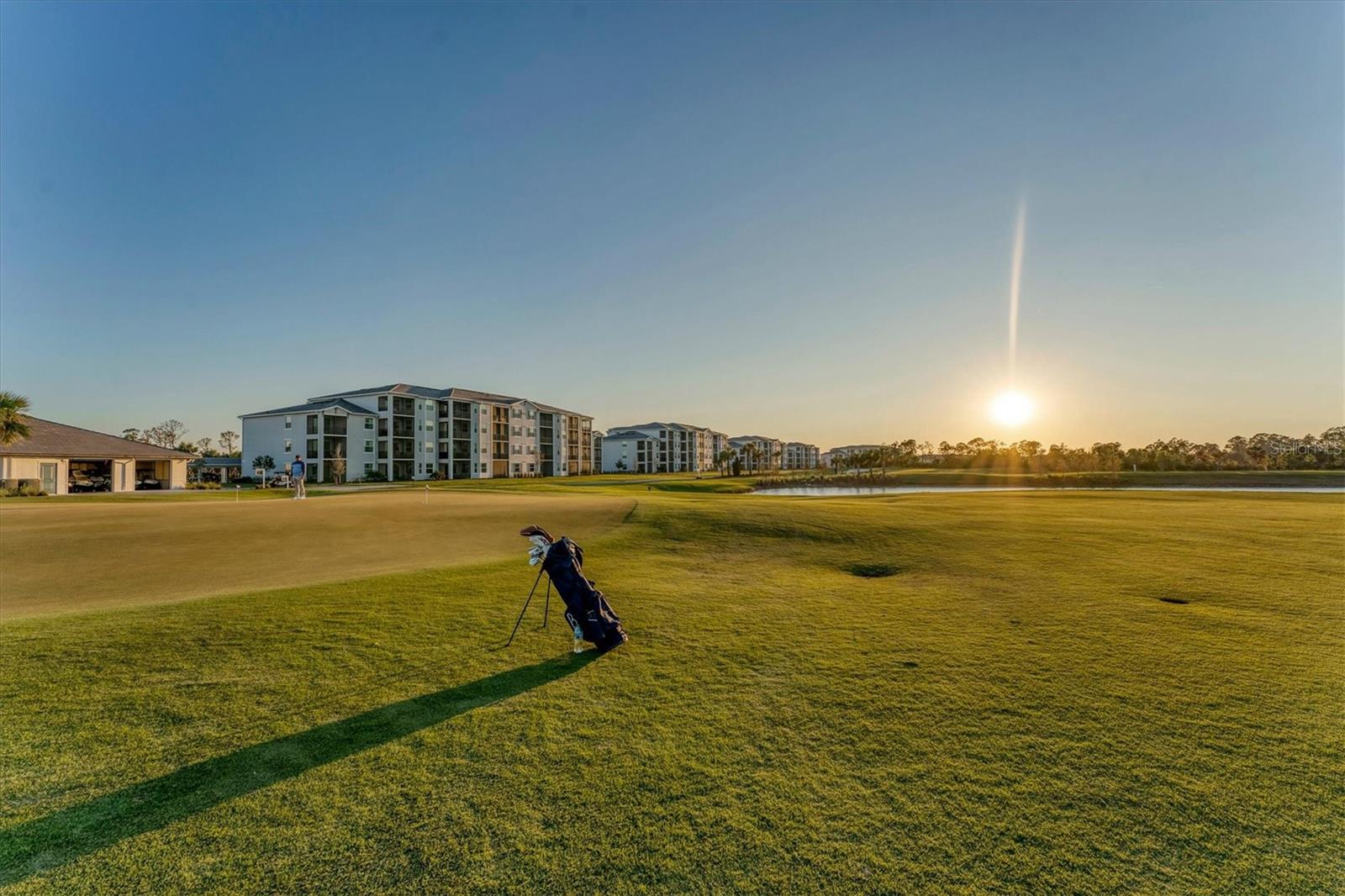 WELLEN PARK GOLF AND COUNTRY CLUB - Residential