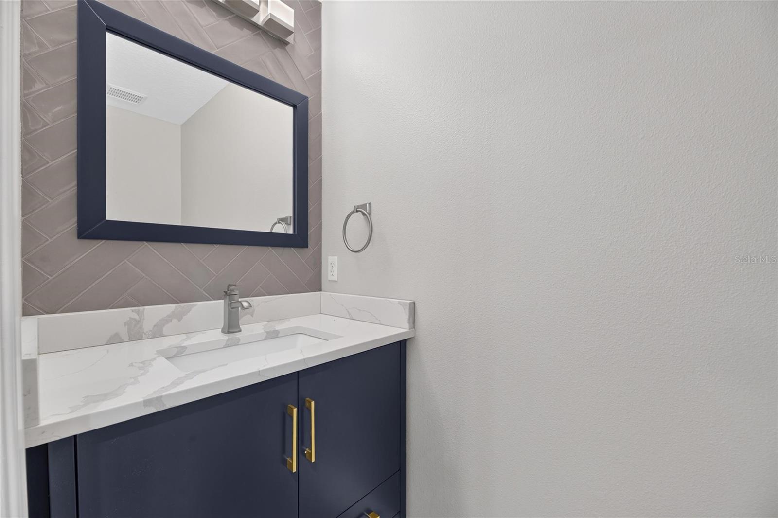 MIRABAY PRCL 5B - Residential