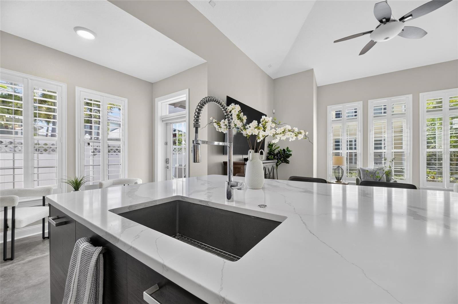 MIRABAY PRCL 5B - Residential