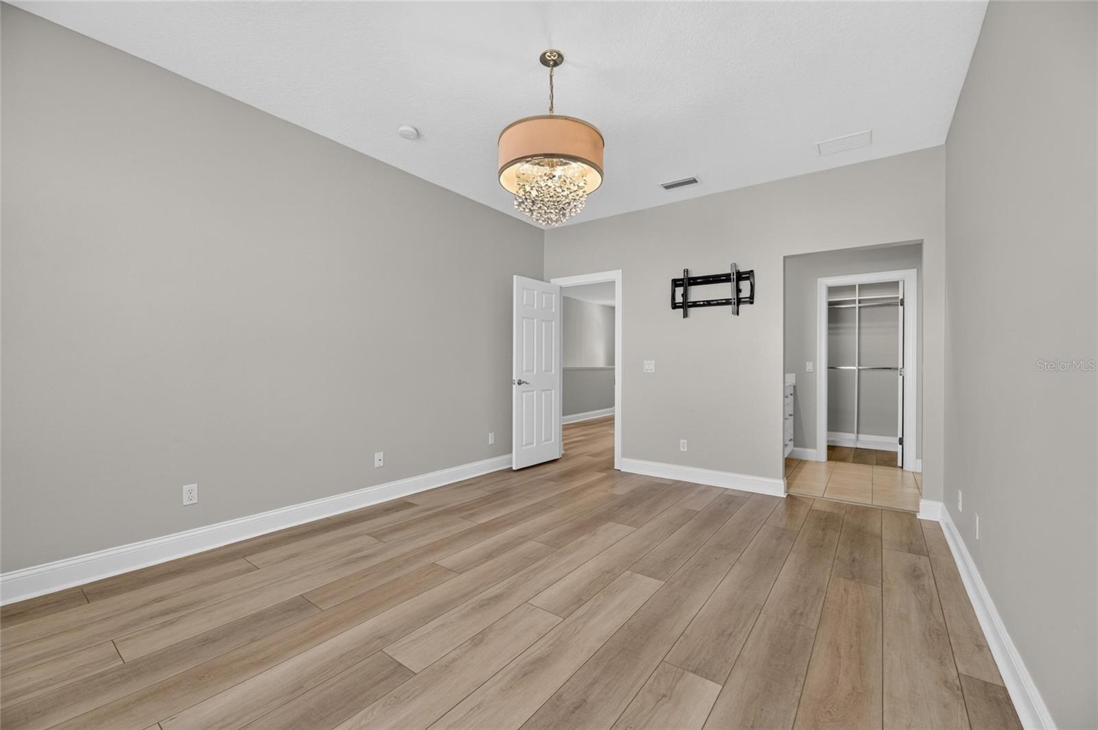 MIRABAY PRCL 5B - Residential