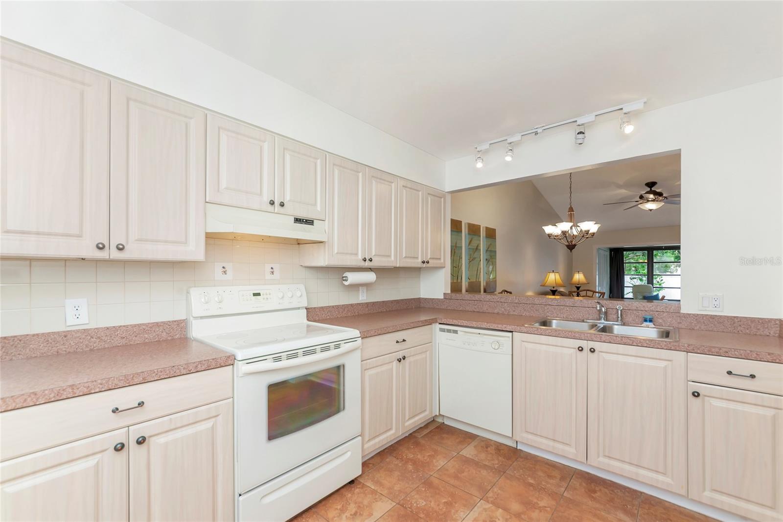 HUNTINGTON WOODS PH I - Residential