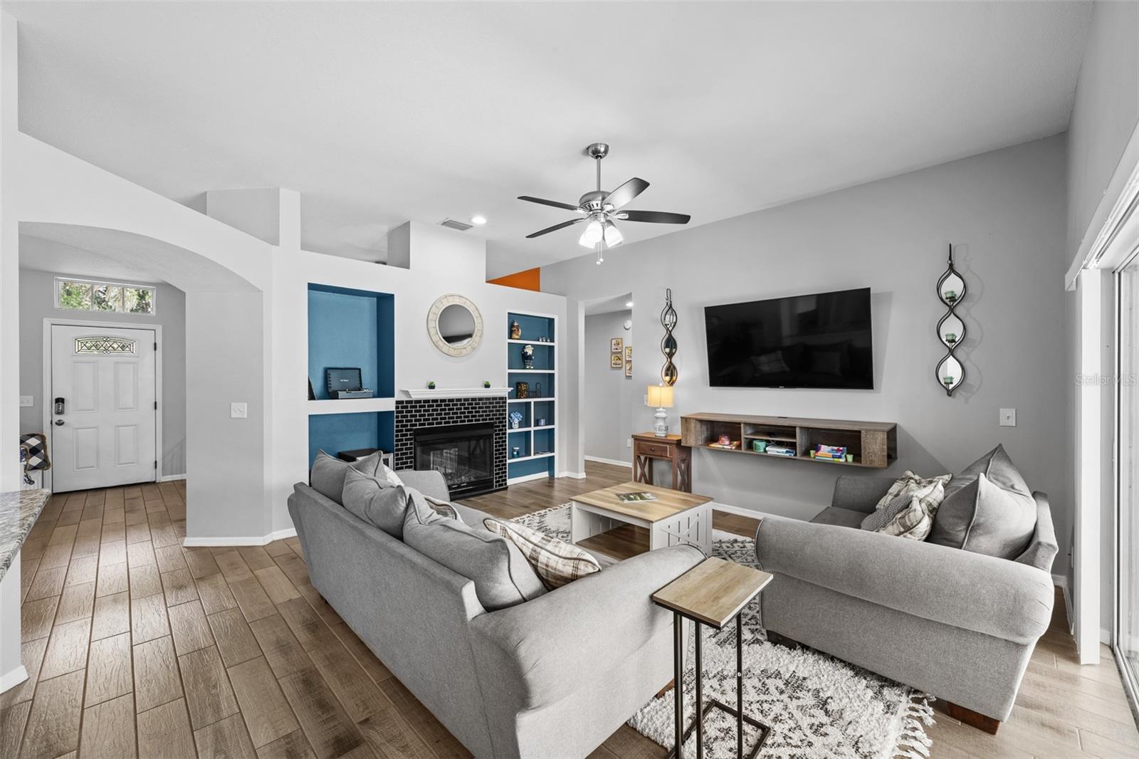 BUCKHORN - Residential