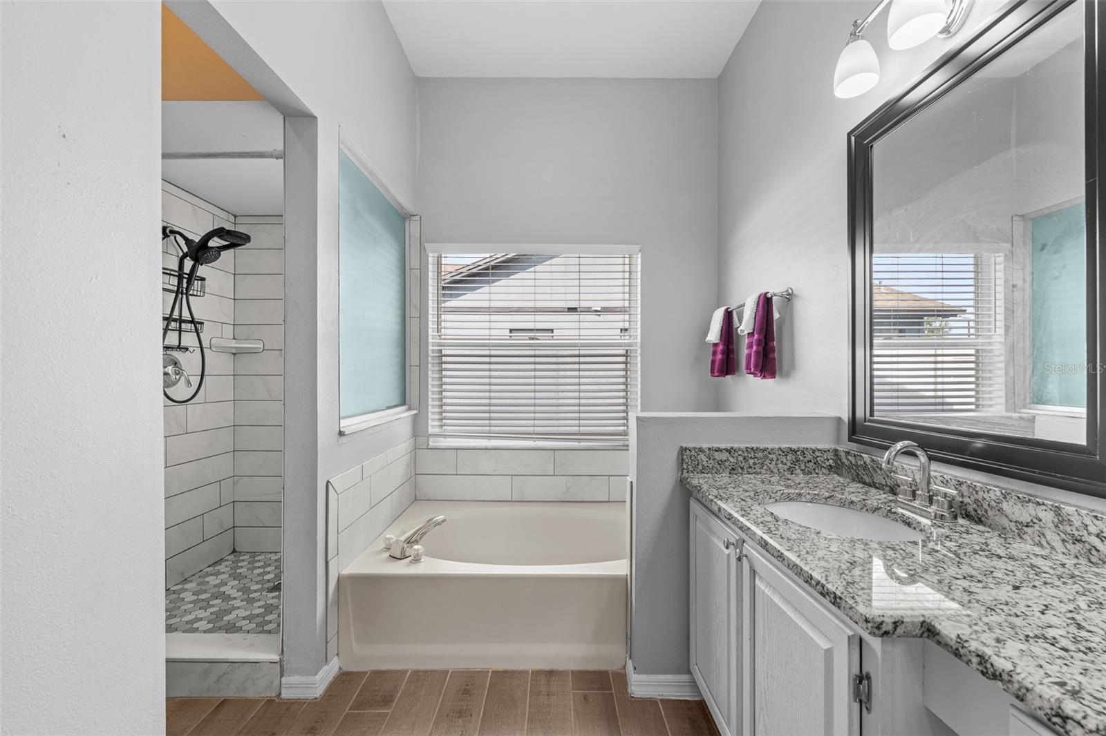 BUCKHORN - Residential