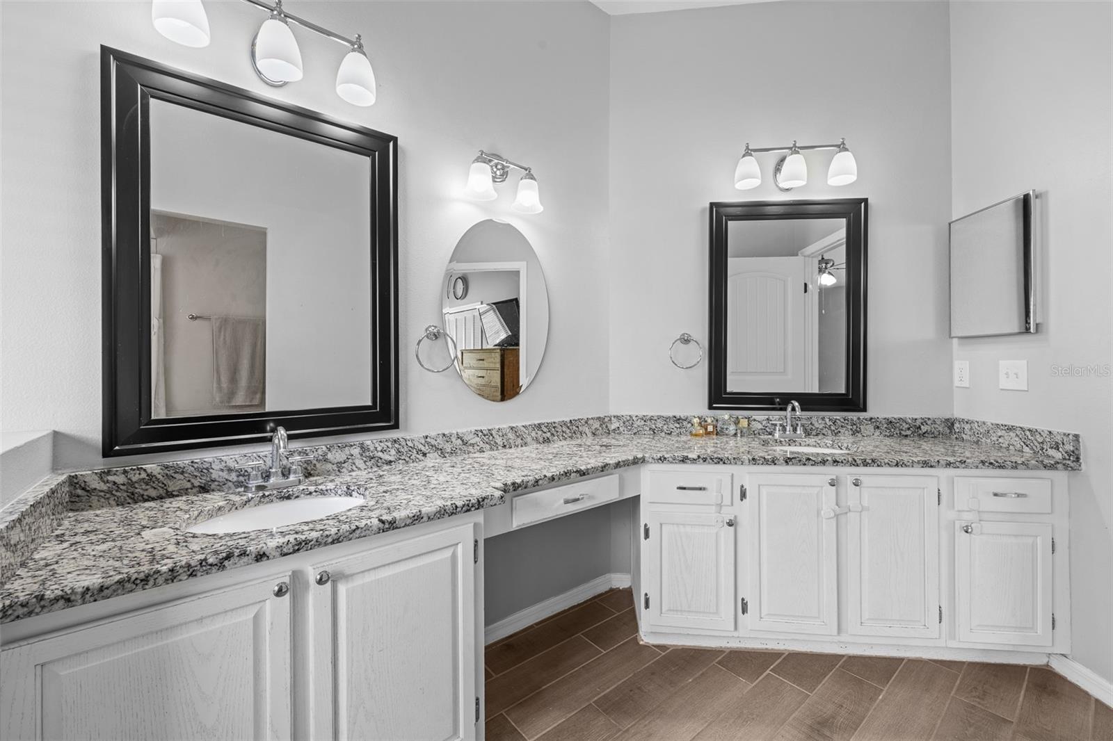 BUCKHORN - Residential