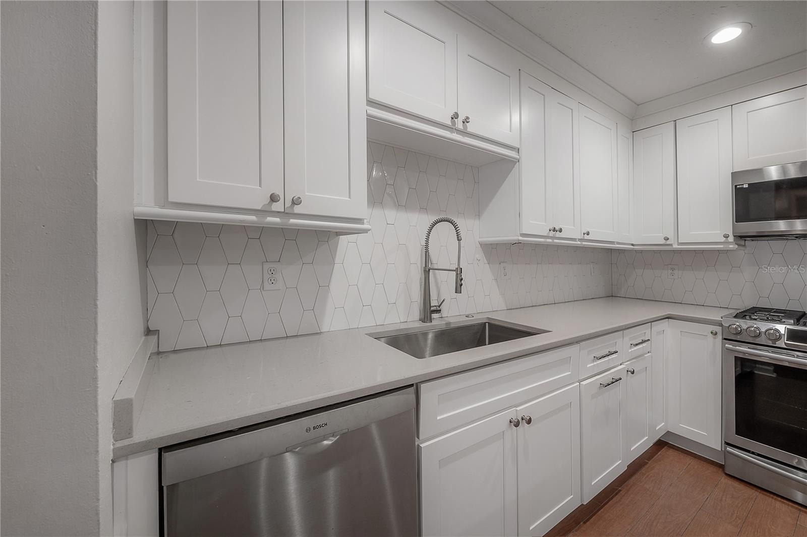 TWELVE OAKS VILLAGE UNIT 3 - Residential