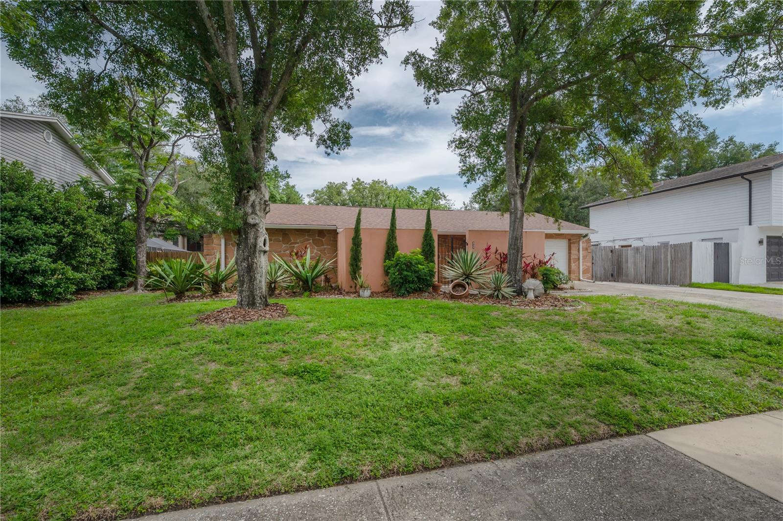 TWELVE OAKS VILLAGE UNIT 3 - Residential