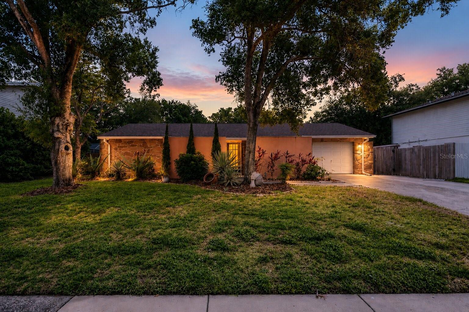 TWELVE OAKS VILLAGE UNIT 3 - Residential