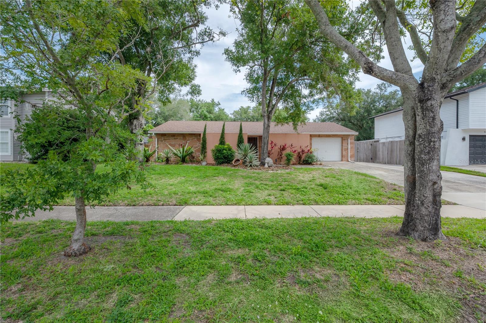 TWELVE OAKS VILLAGE UNIT 3 - Residential