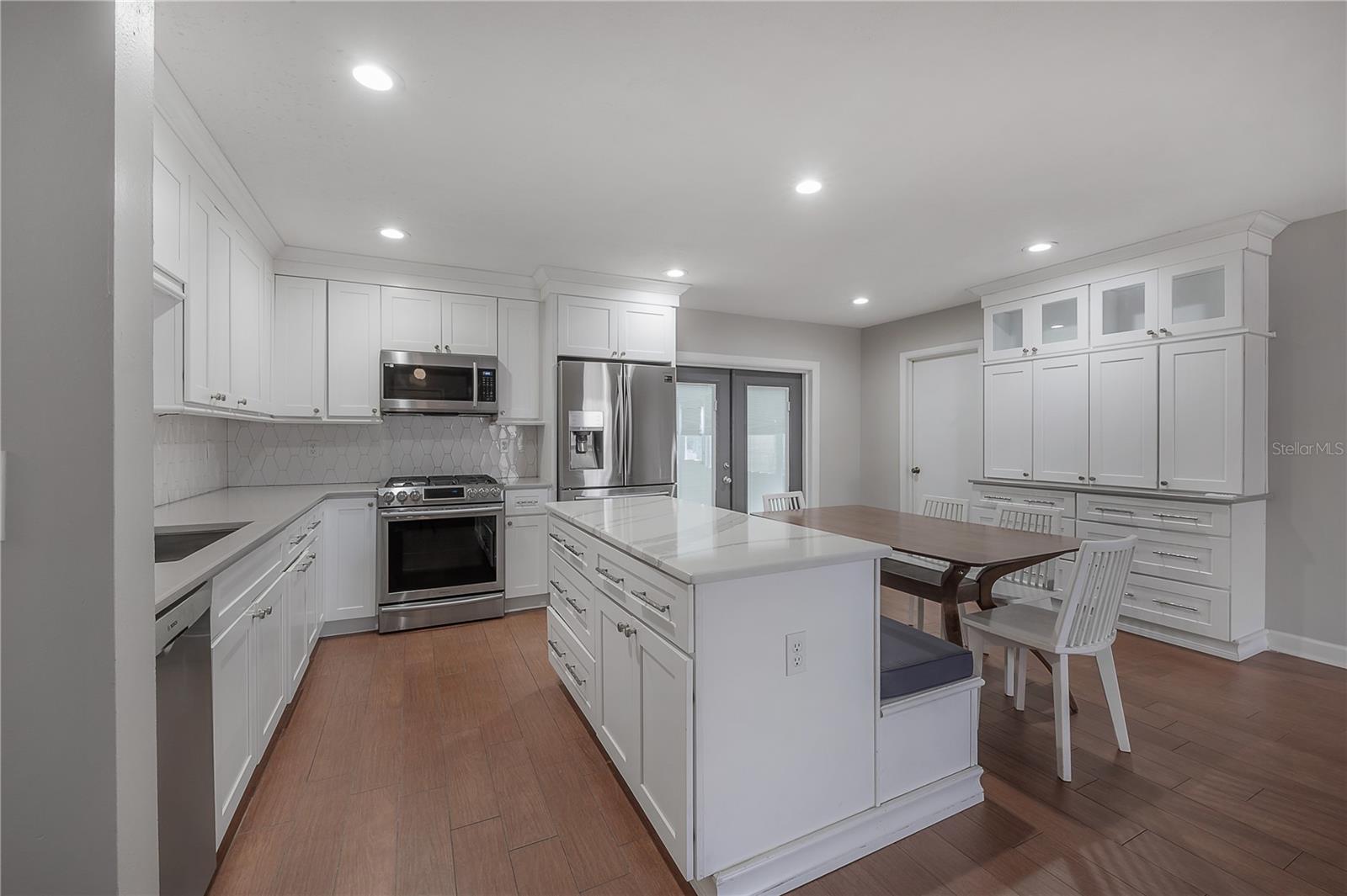 TWELVE OAKS VILLAGE UNIT 3 - Residential