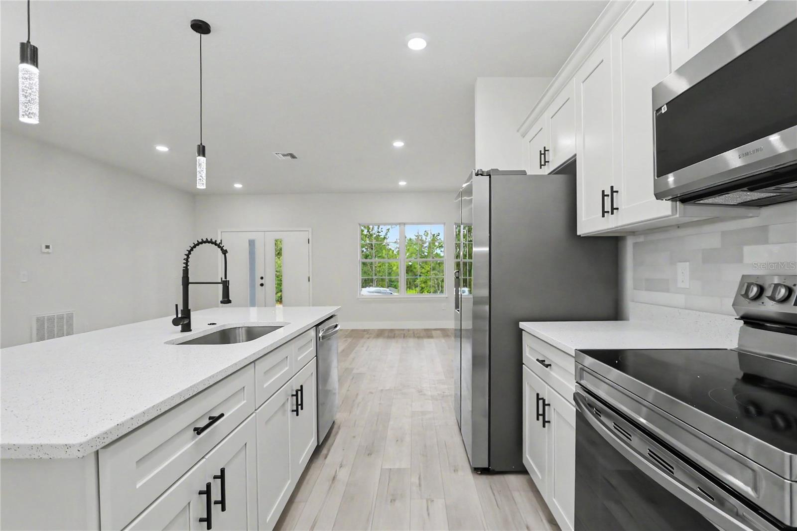 CITRUS SPGS UNIT 11 - Residential