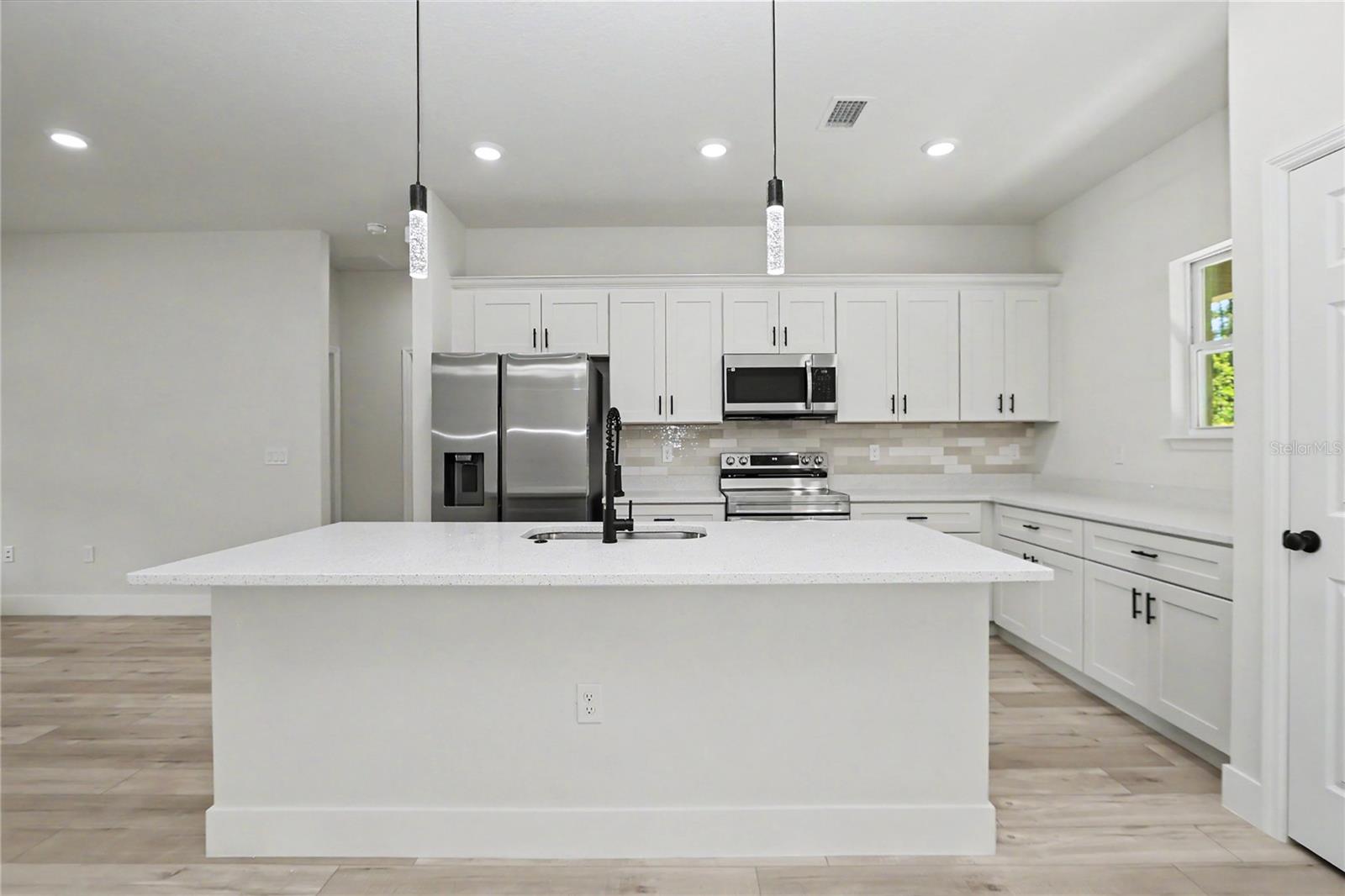 CITRUS SPGS UNIT 11 - Residential