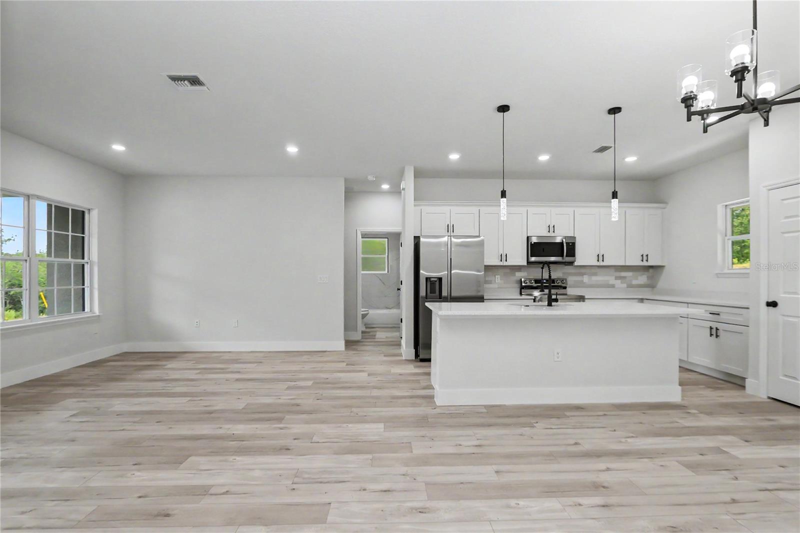 CITRUS SPGS UNIT 11 - Residential