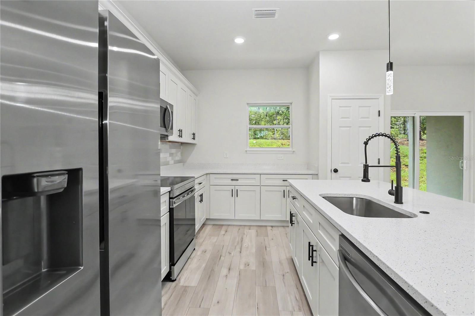 CITRUS SPGS UNIT 11 - Residential
