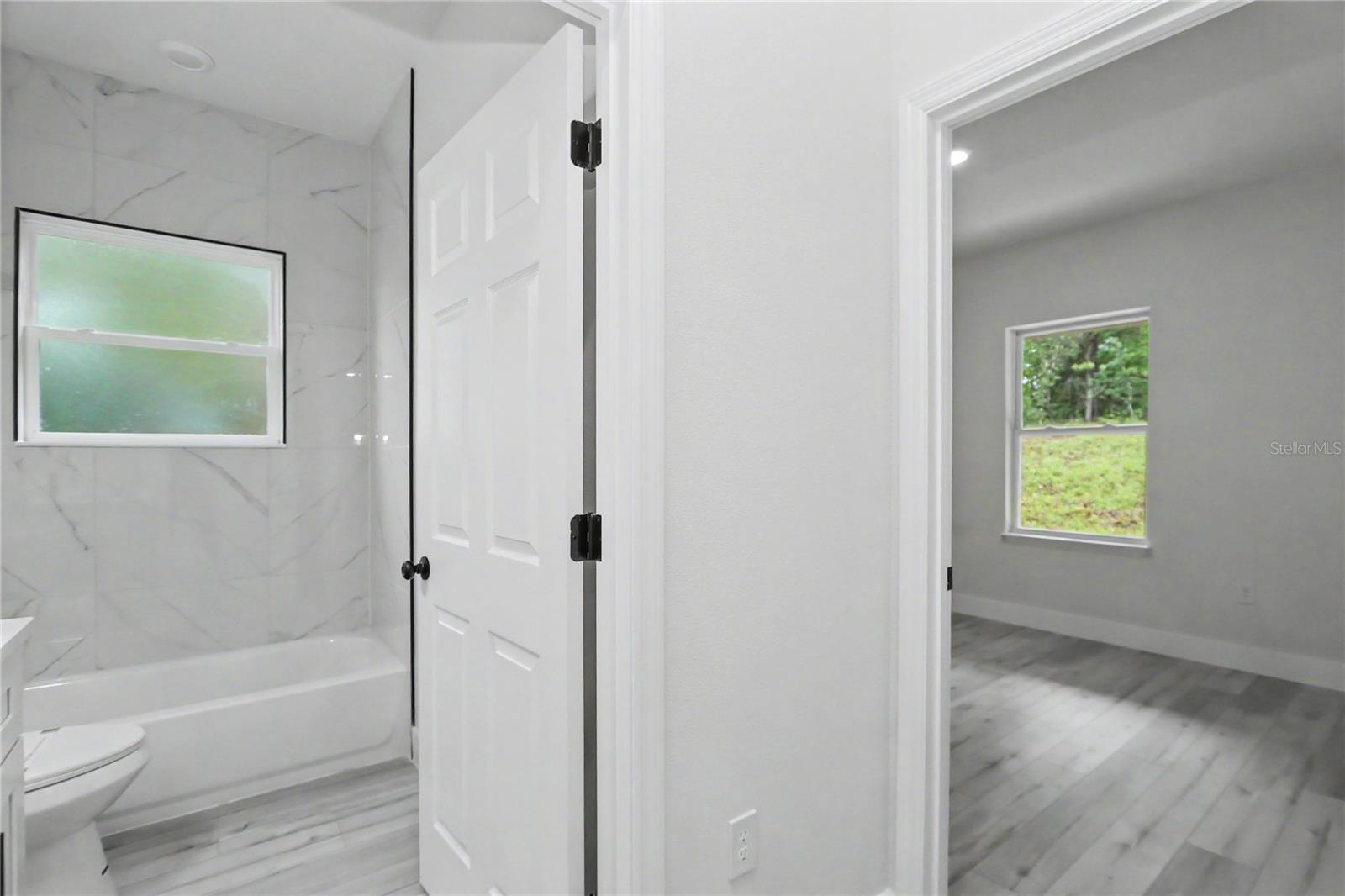 CITRUS SPGS UNIT 11 - Residential