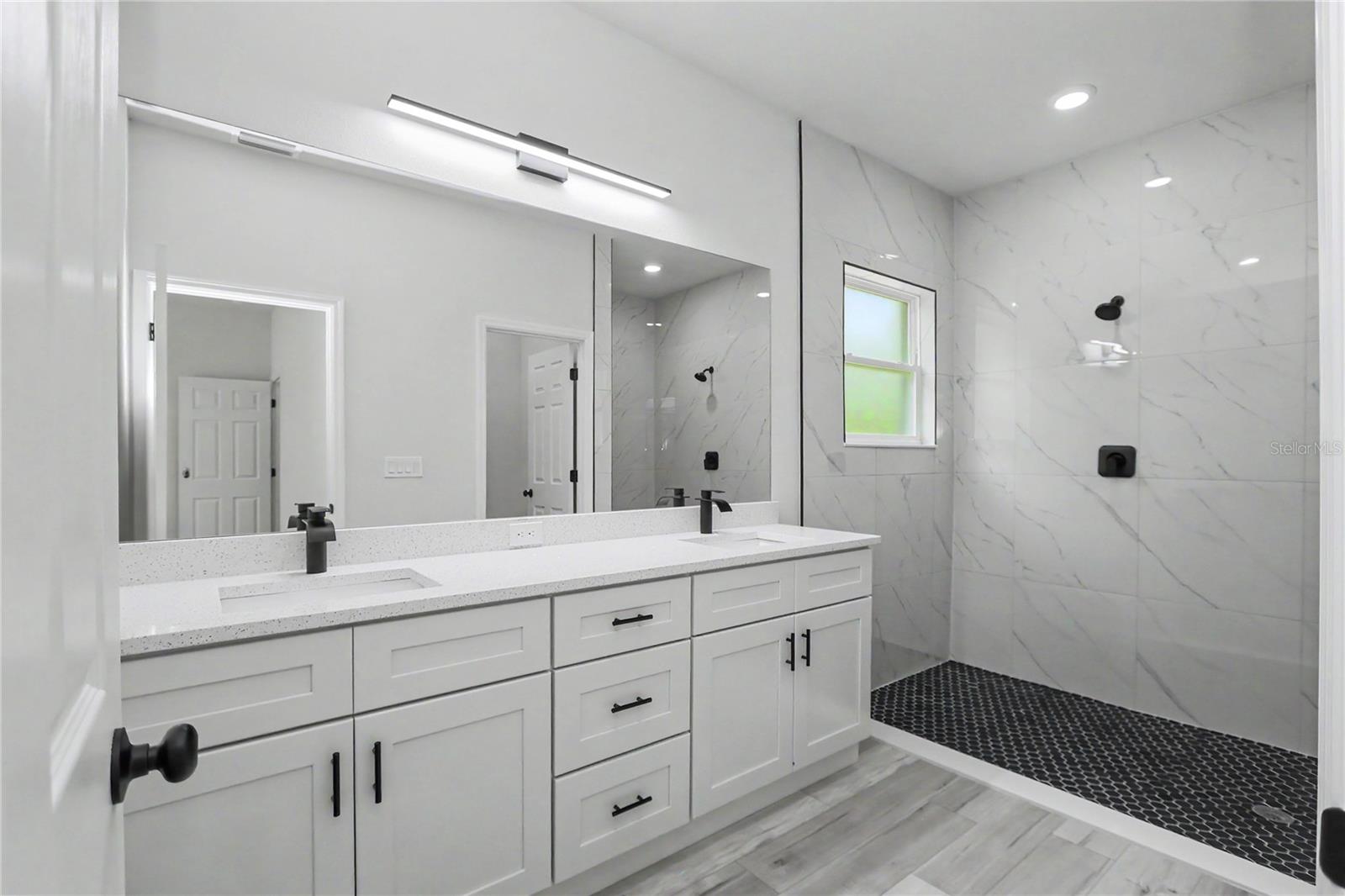 CITRUS SPGS UNIT 11 - Residential