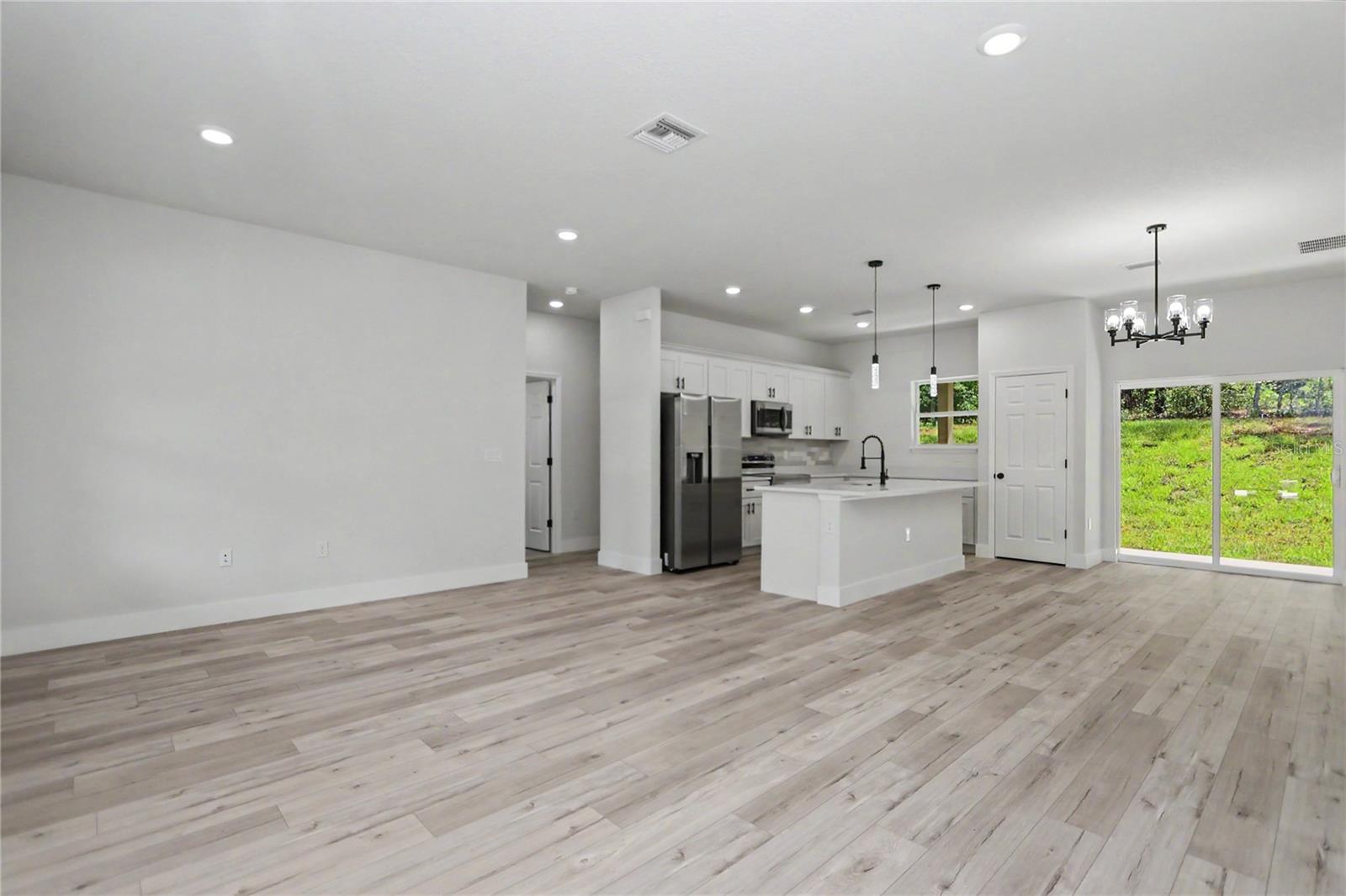 CITRUS SPGS UNIT 11 - Residential