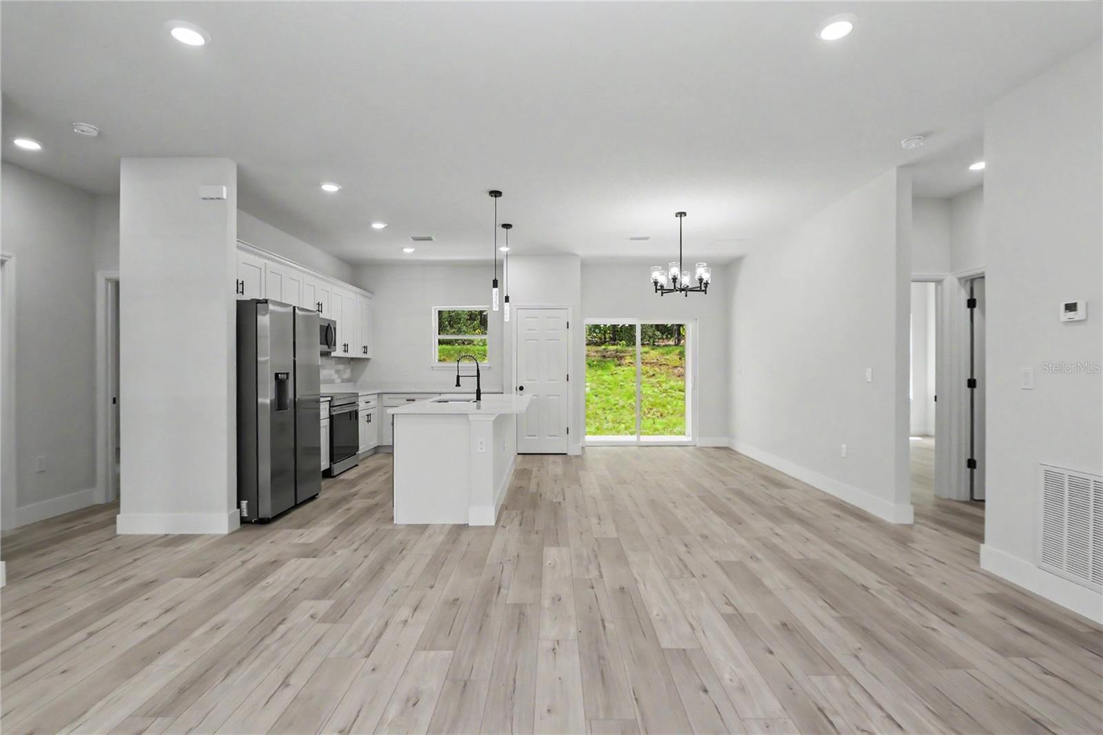 CITRUS SPGS UNIT 11 - Residential