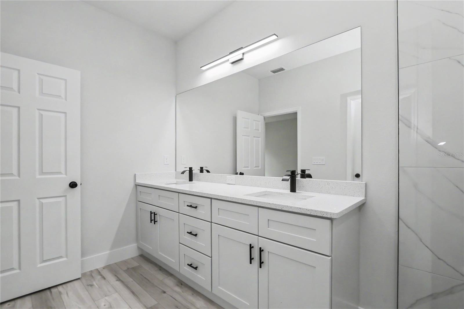 CITRUS SPGS UNIT 11 - Residential