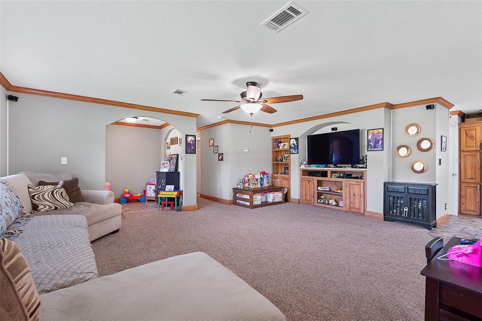 DAYTONA NORTH - Residential