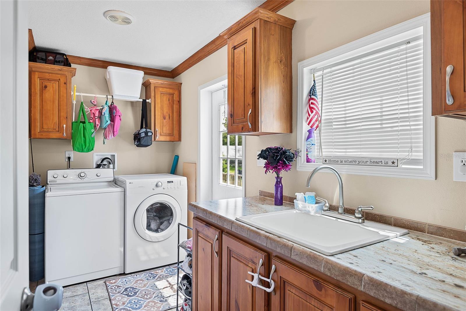 DAYTONA NORTH - Residential