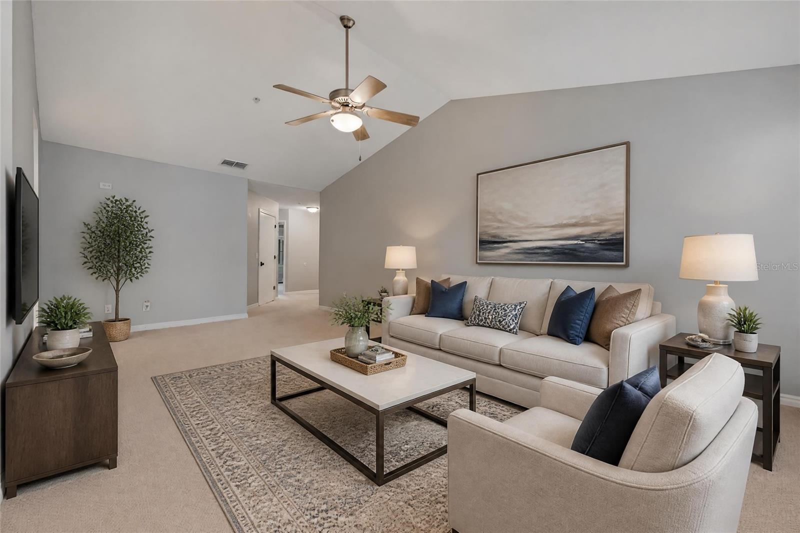 COACH HOMES AT ERROL PH 01 - Residential