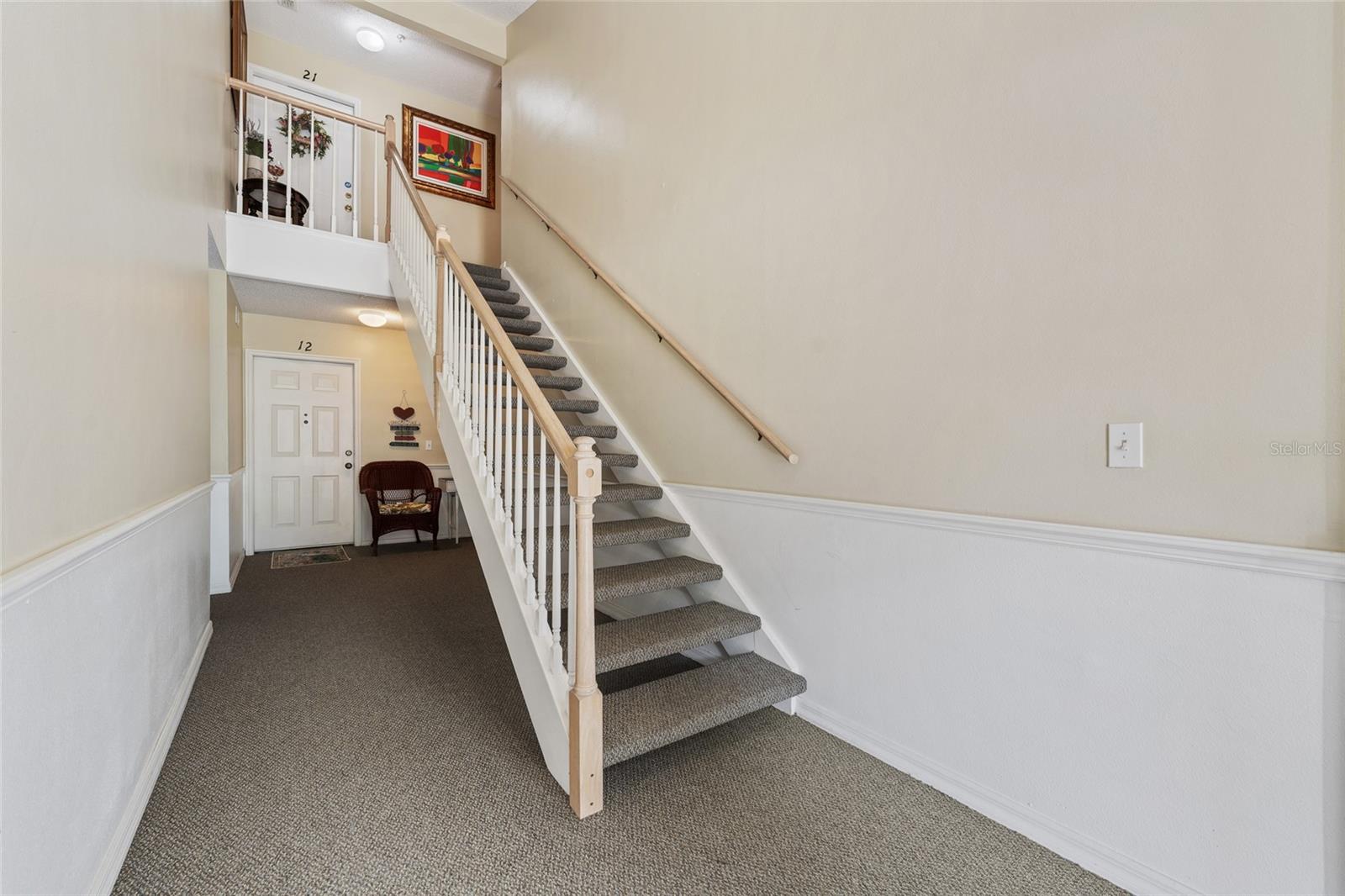 COACH HOMES AT ERROL PH 01 - Residential