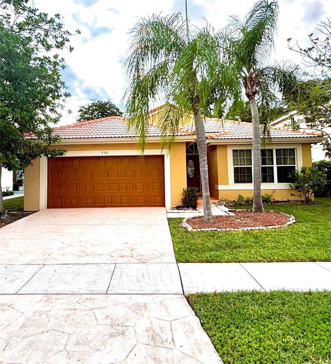 SILVER LAKES AT PEMBROKE PINES - Residential