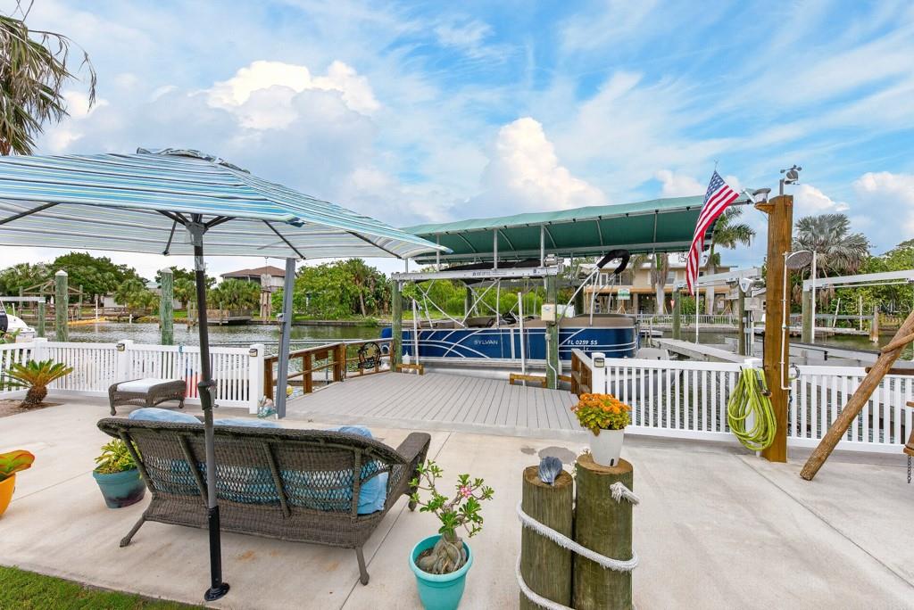 RIVIERA ESTATES - Residential